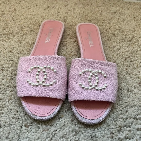 Chanel Tweed Mules - Picture 3 of 9
